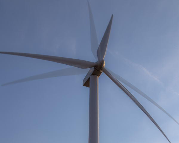 20180523 Windmolen op het land liggend 001-001.jpg